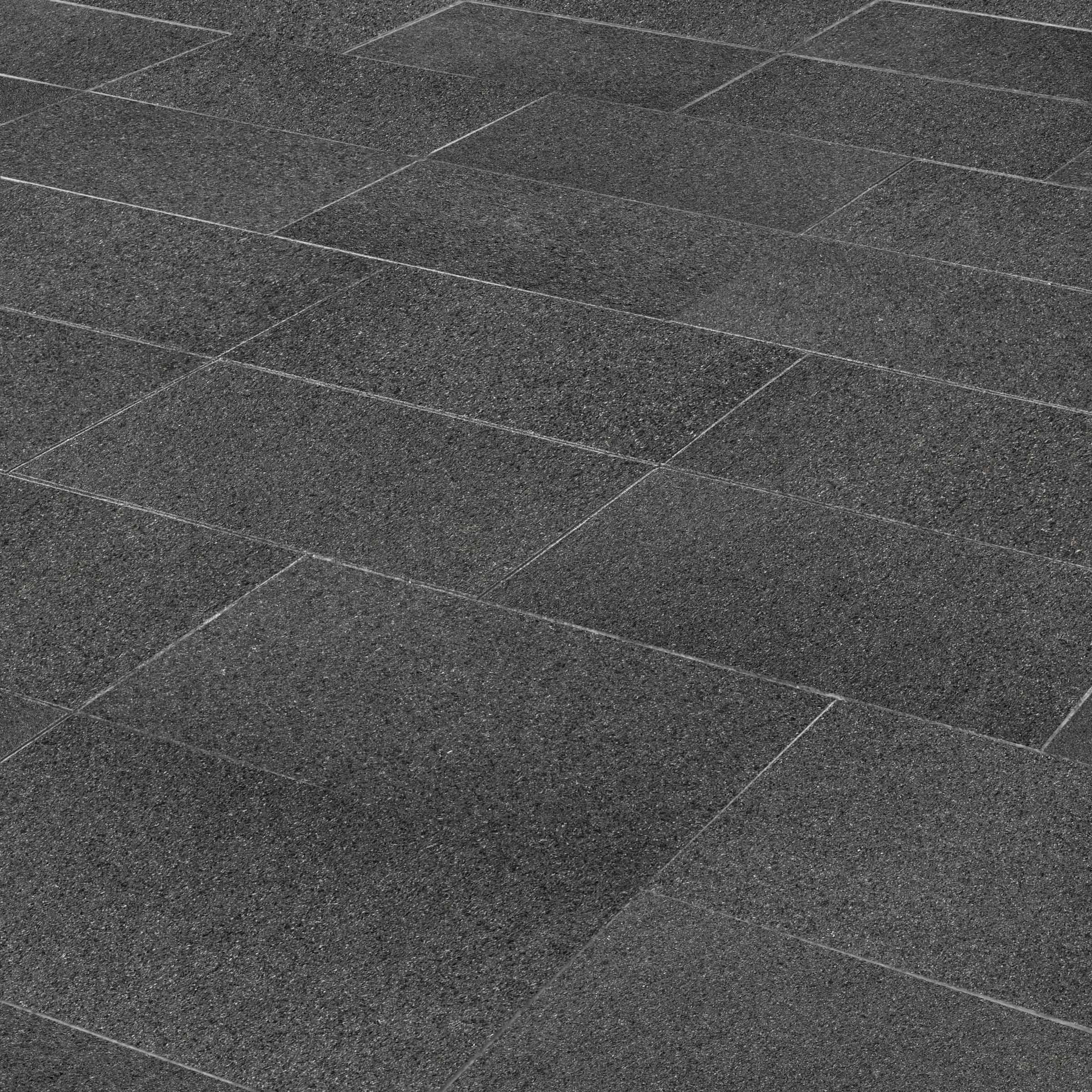 Absolute Black Granite 18X36 Flamed - Image 5