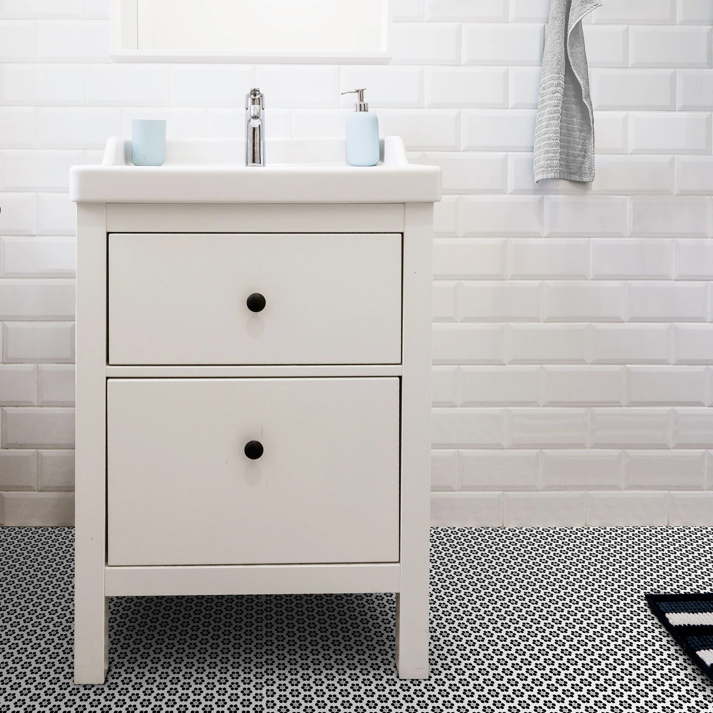 Geometro Dijon Classic 3/8" Hexagon Matte Recycled Glass Mosaic - Image 5