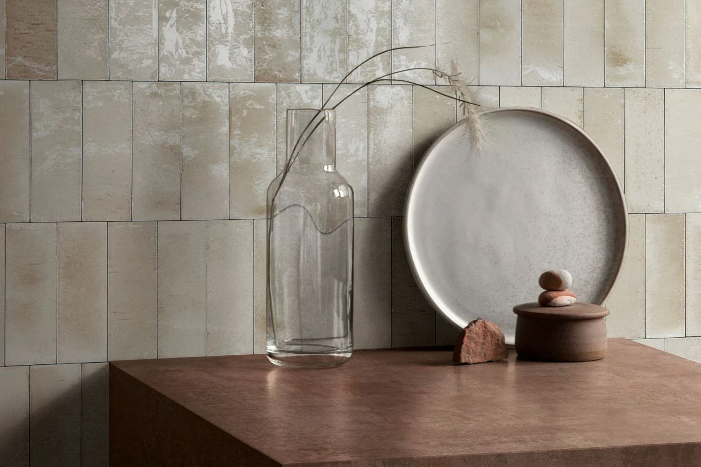 Gleeze Porcelain Tile 2X6 Beige Glossy - Image 2