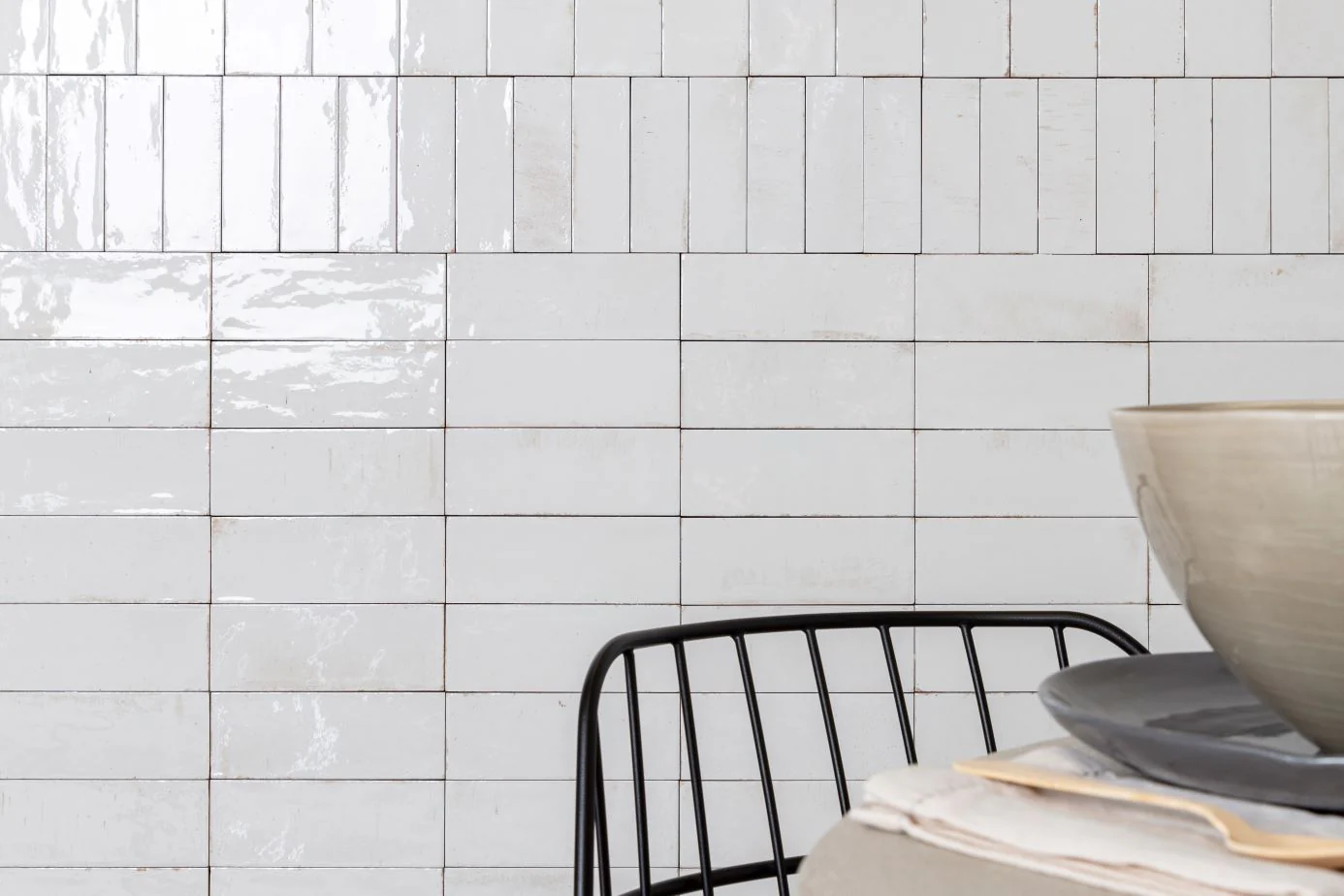 Gleeze Porcelain Tile 2X6 Bianco Glossy - Image 2