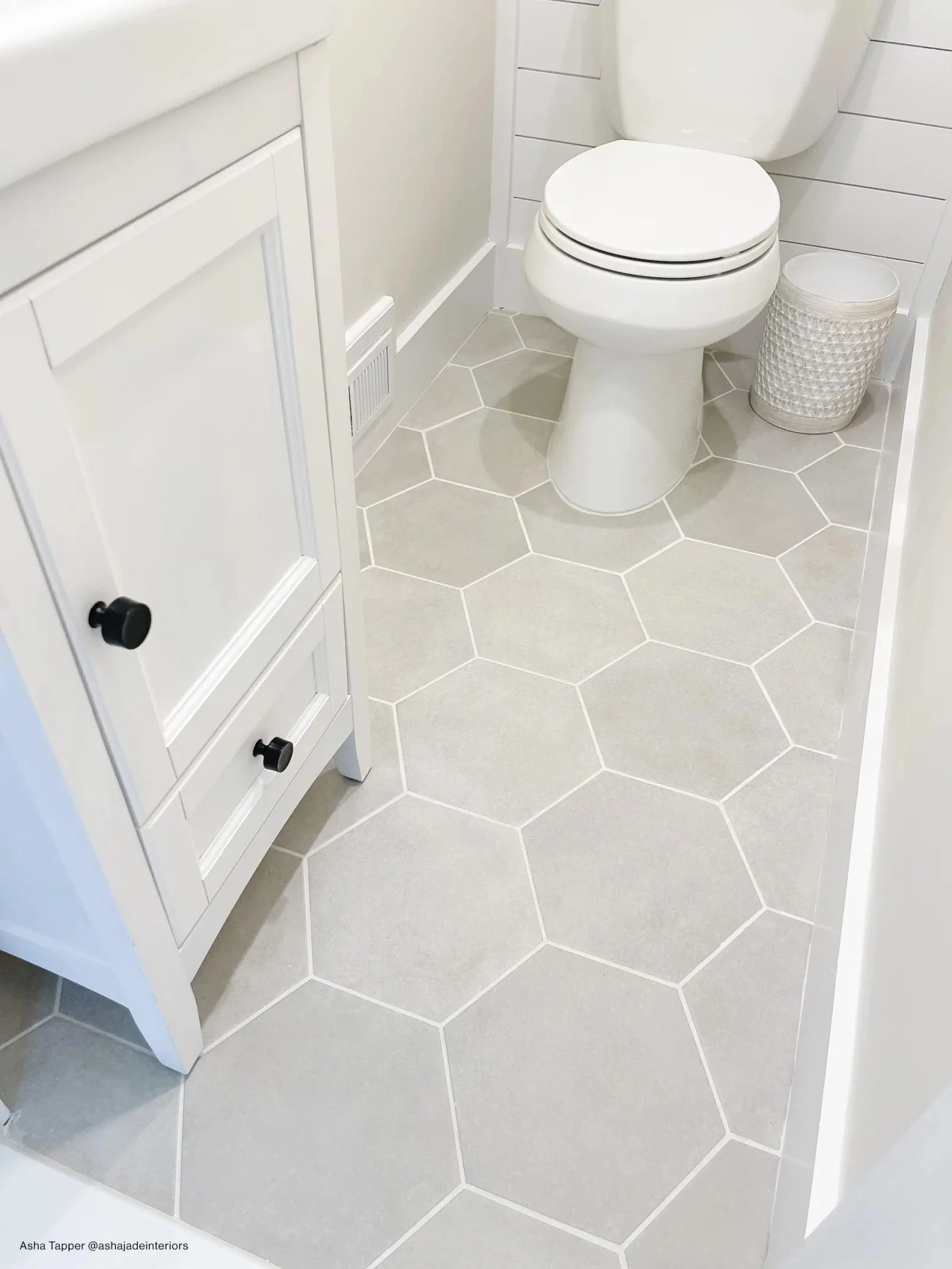 Makoto Porcelain Field Tile 10X11-1/2 Kumo Grey Matte - Image 2