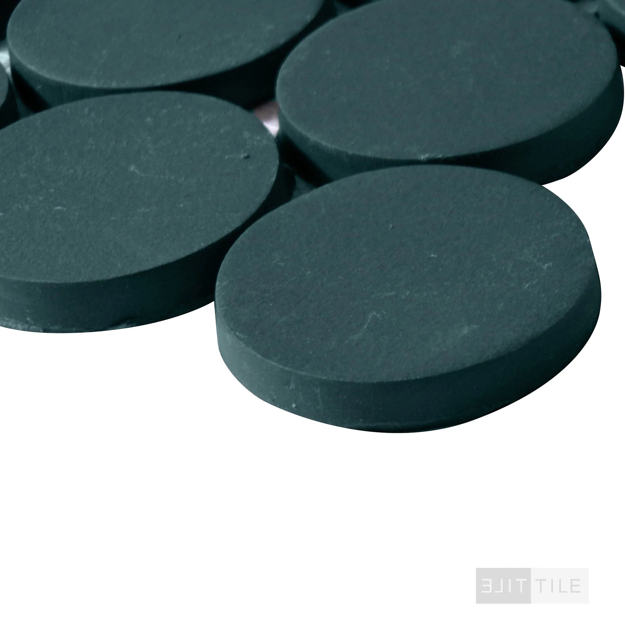 Makoto 2" Round Midori Green Matte Mosaic - Image 3
