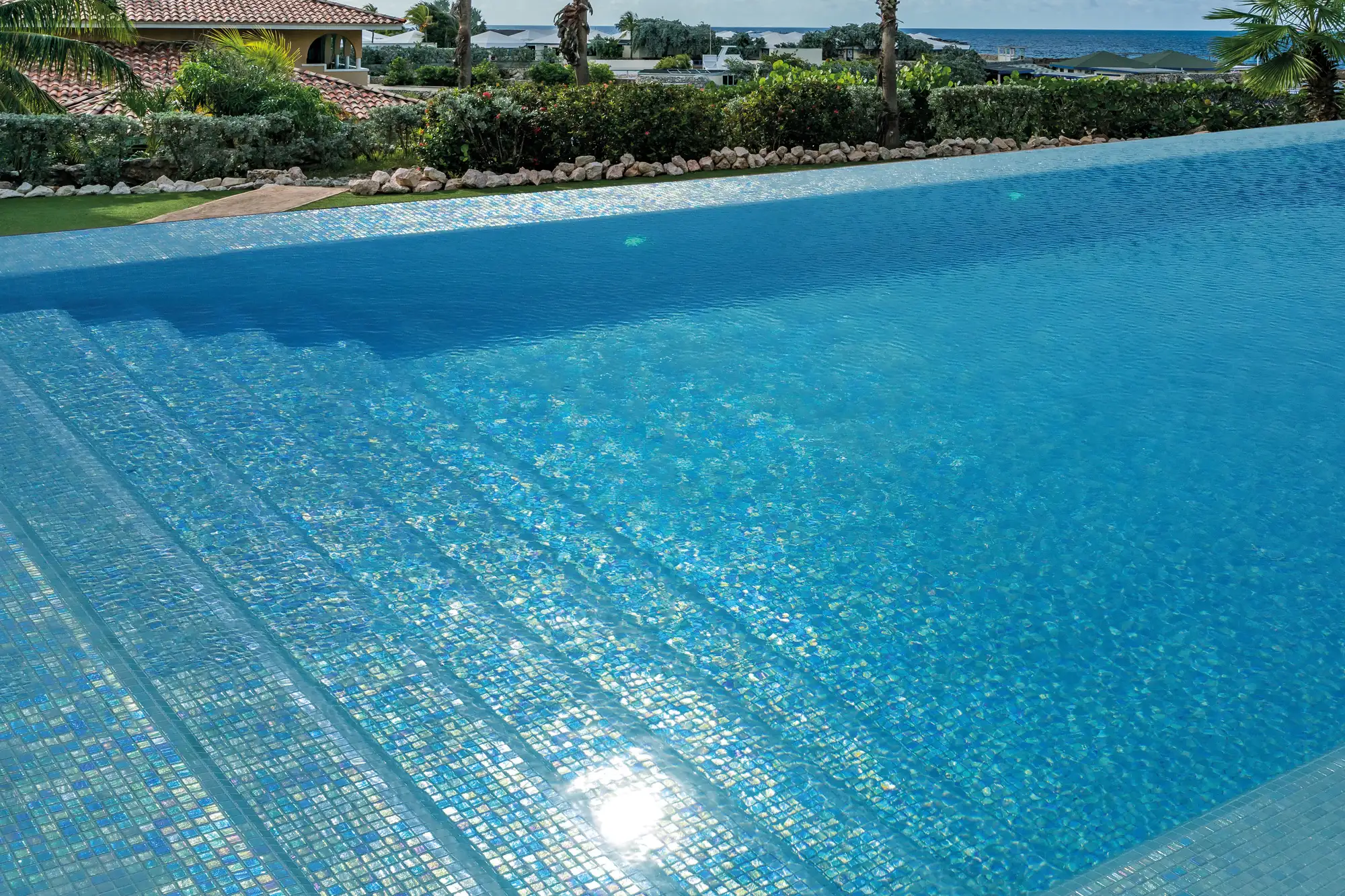 Opalescent Pool Rated Square Glass Mosaic 12X18 Celeste Azul Glossy - Image 2