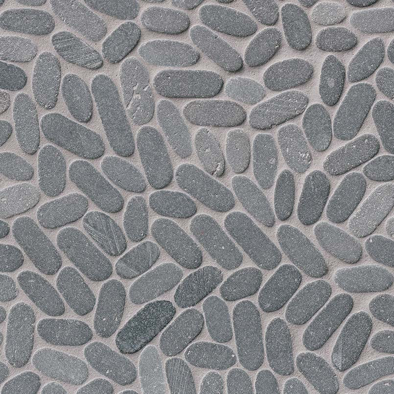 Rio Lago Pebble Mosaic Pattern Coal