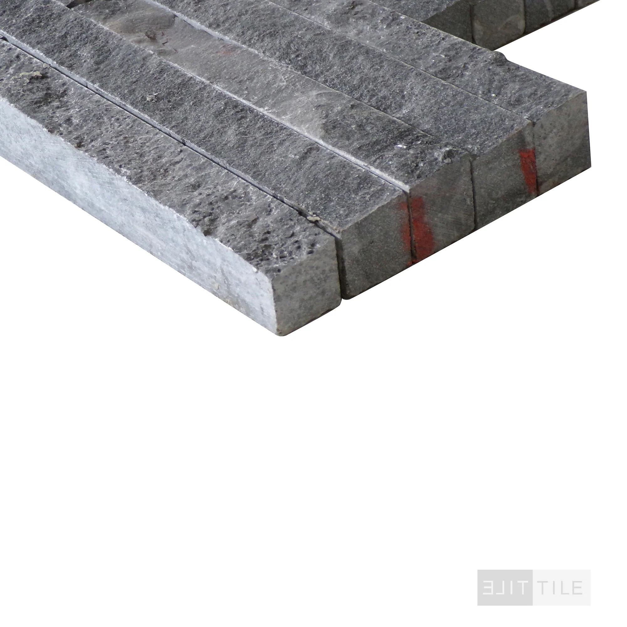 Rockmount Marble Stacked Stone Panel 6X24 Charcoal Splitface - Image 4