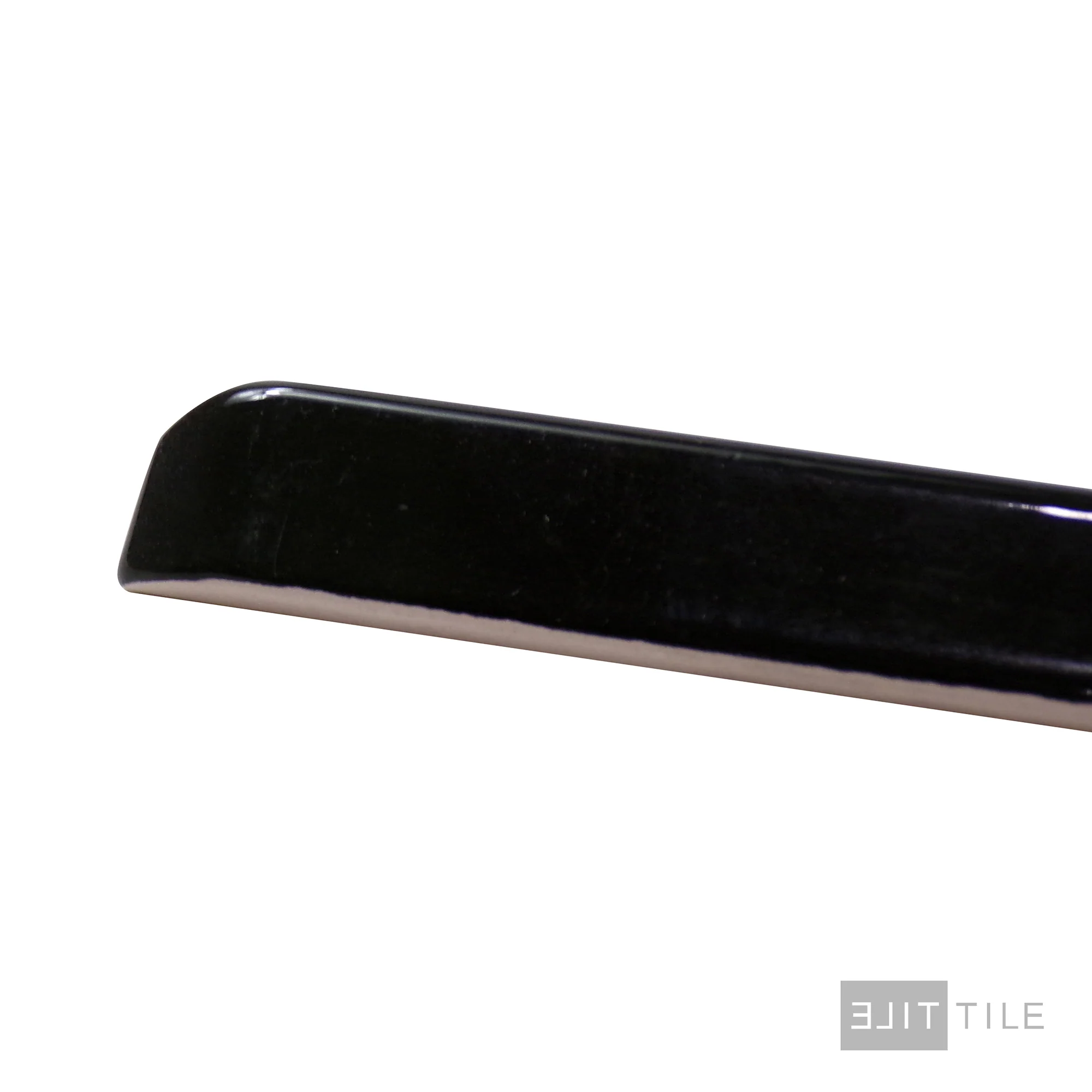 Sanitary Restaurant Cove Base Inside Corner 1X6 Black Glossy - Image 3