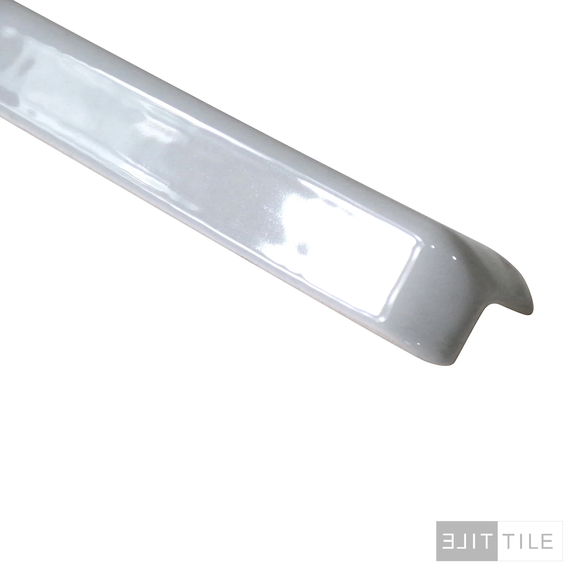 Sanitary Restaurant Cove Base Outside Corner 1X6 Grey Glossy - Image 2