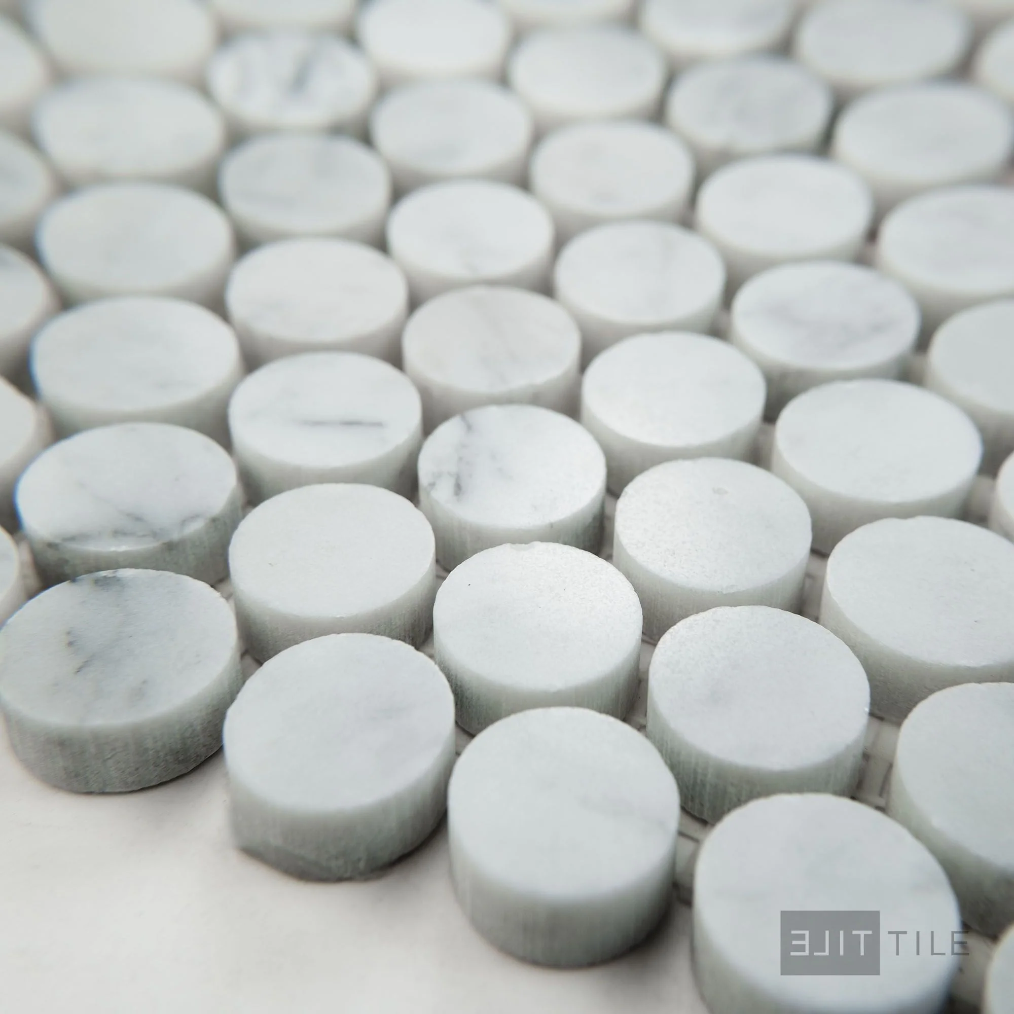 White Carrara Marble Penny Round Polished Mosaic - Image 3